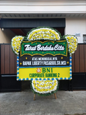 Papan Bunga Duka di Setiamanah
