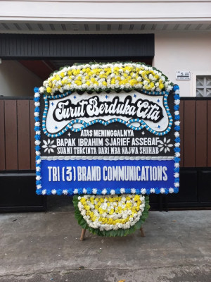 Papan Bunga Duka di Setiamanah